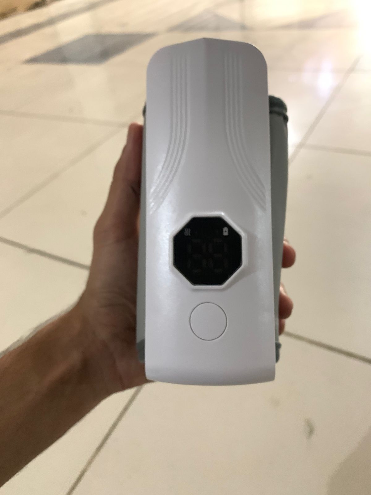 Portable Rechargeable Baby Bottle Warmer.